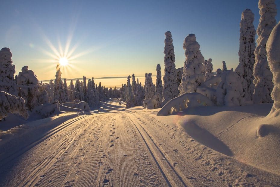 cual es la mejor epoca para viajar a finlandia