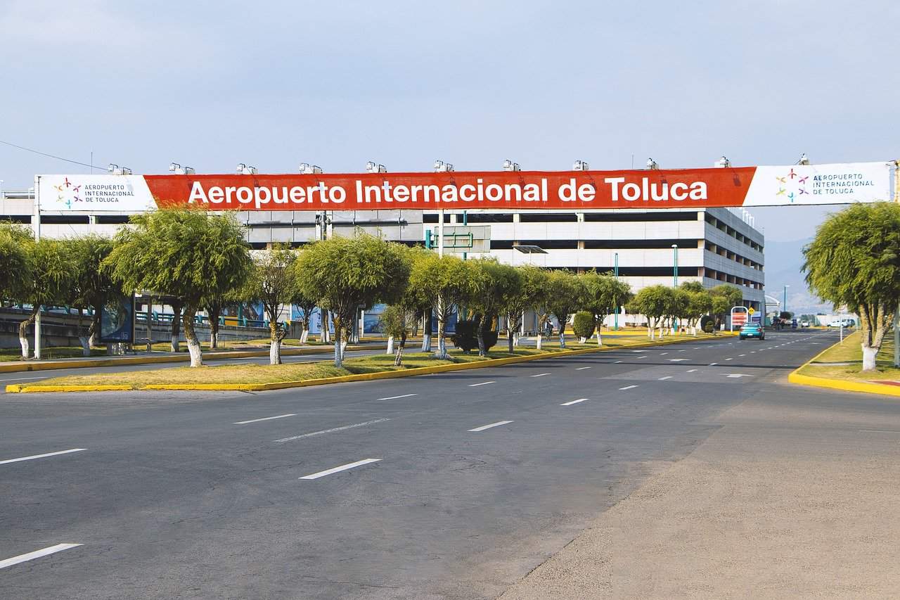 Teléfono AEROPUERTO INTERNACIONAL DE TOLUCA Atención al Cliente Teléfono AEROPUERTO INTERNACIONAL DE TOLUCA Atención al Cliente